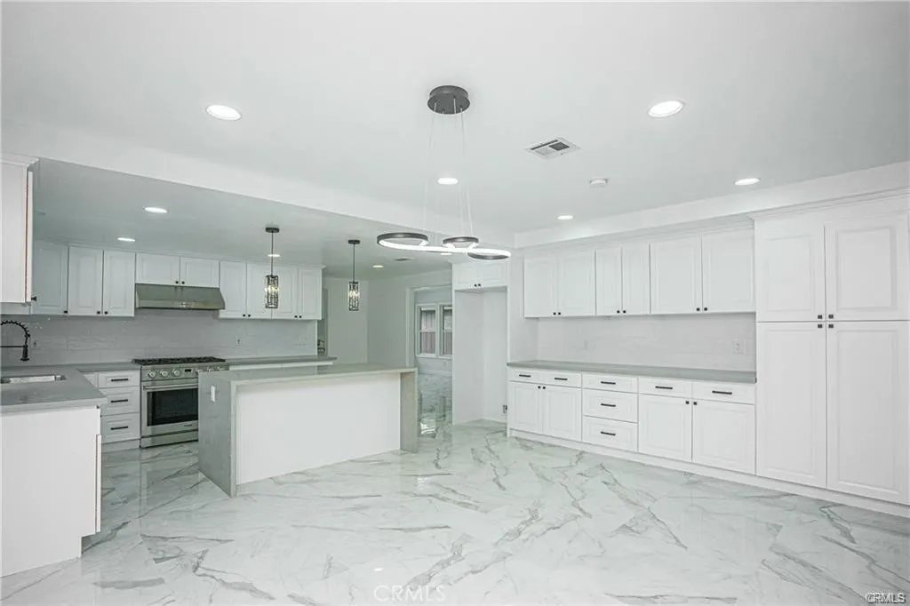 3518 Mills Avenue, Claremont, CA, 91711