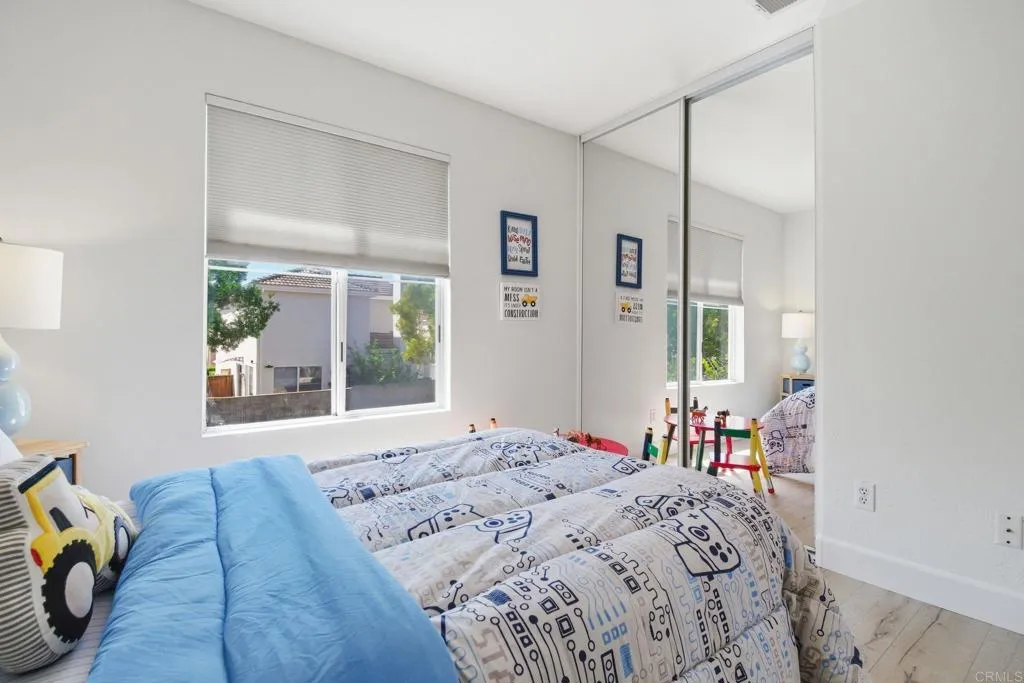 https://cdn.realtyfeed.com/cdn/127/306694685/882e65994d8446bbaa96c8f05c55b24d.webp