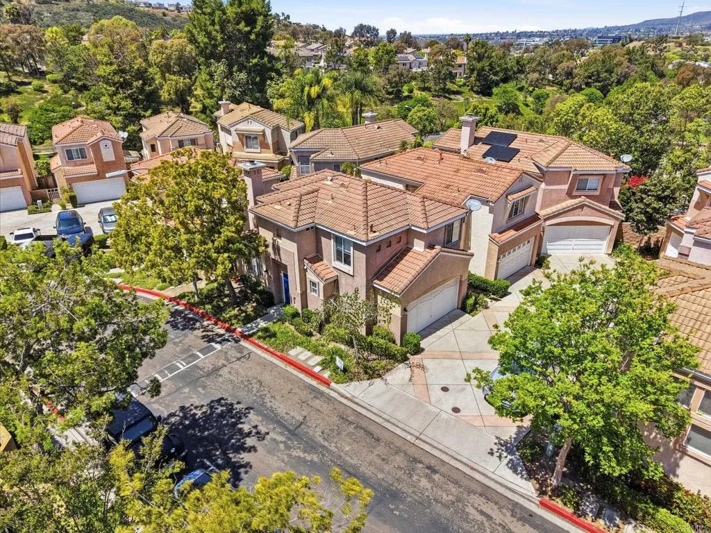 https://cdn.realtyfeed.com/cdn/127/306694685/91764900e5723acd998fd15ffa7f07c5.webp