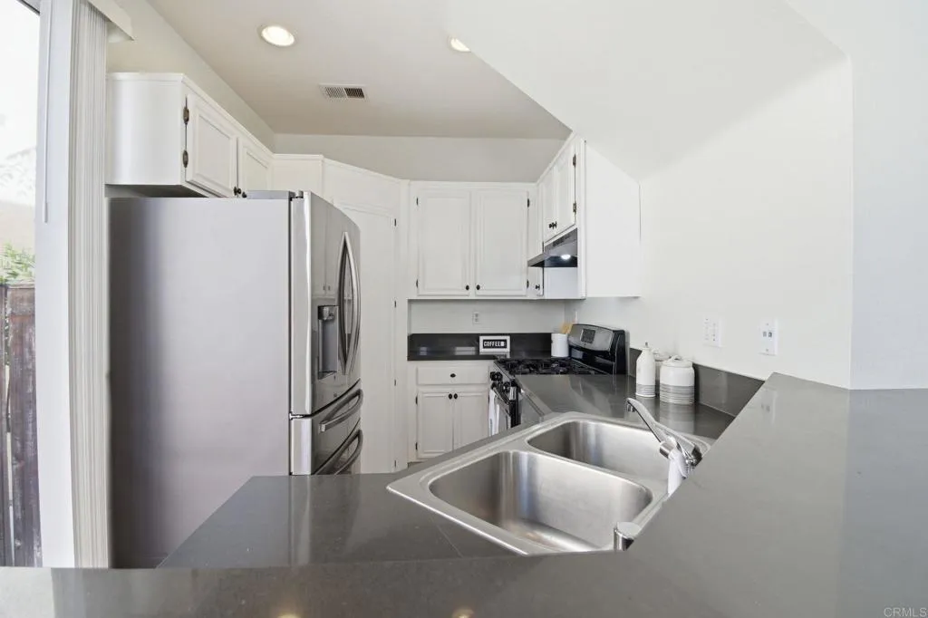 https://cdn.realtyfeed.com/cdn/127/306694685/c27b84b68cdb263051e76d8a4def845a.webp