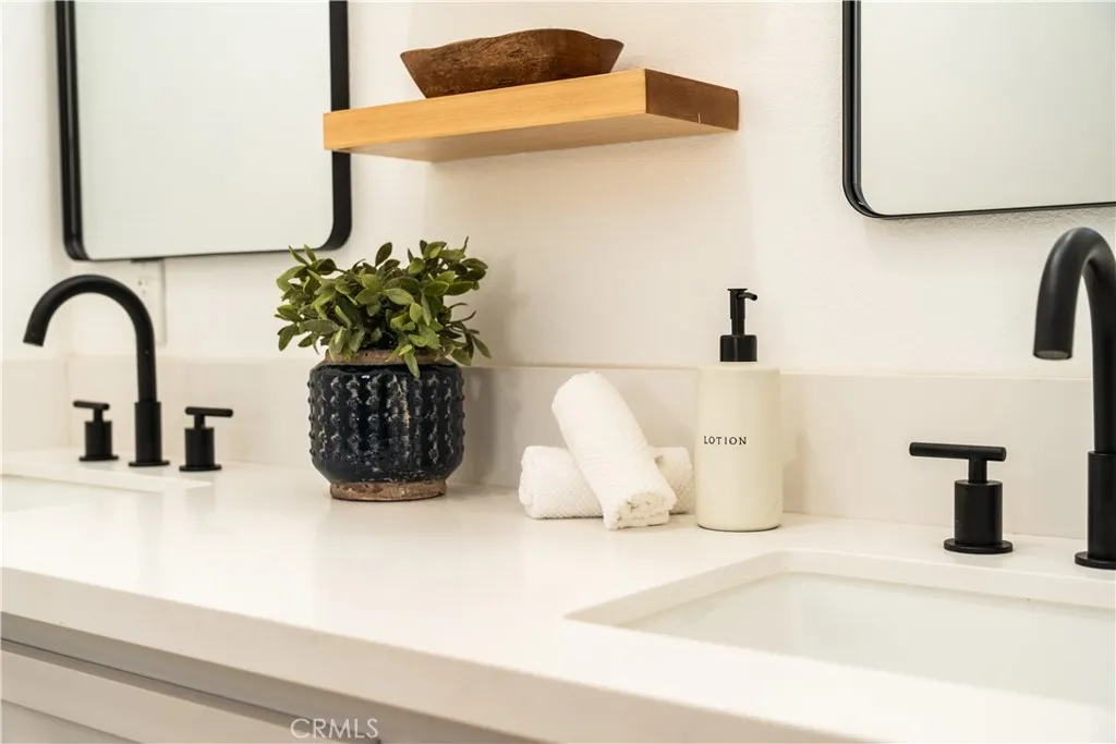 16124 San Fernando Mission, Granada Hills, CA, 91344