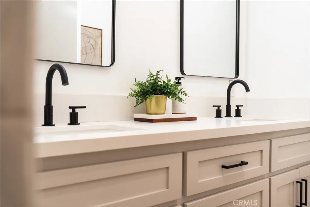 16124 San Fernando Mission, Granada Hills, CA, 91344