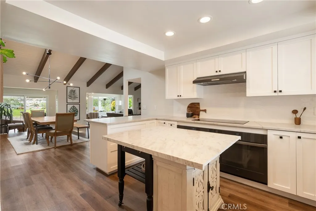 https://cdn.realtyfeed.com/cdn/127/306694720/079cd3410e474891d66d5e99dcd9dde1.webp
