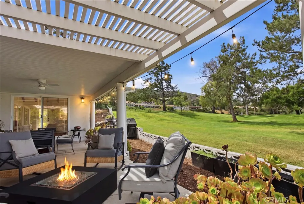 https://cdn.realtyfeed.com/cdn/127/306694720/0ffdf81357b84f820e1ad2f6320a202a.webp