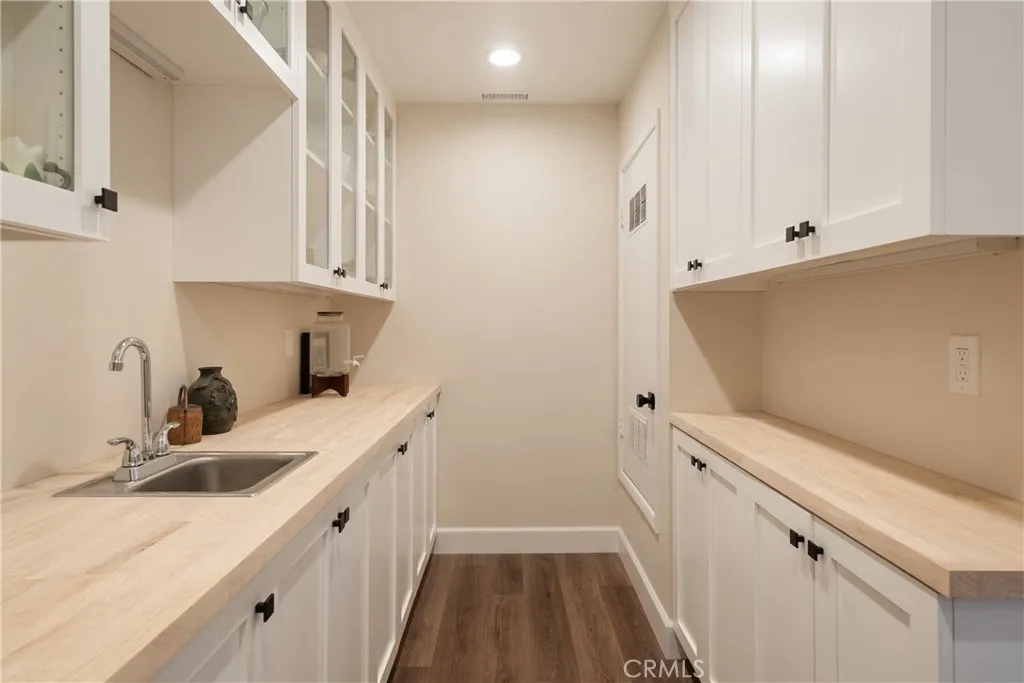 https://cdn.realtyfeed.com/cdn/127/306694720/1ae266d6512f1de0d51220f4e9a468dd.webp