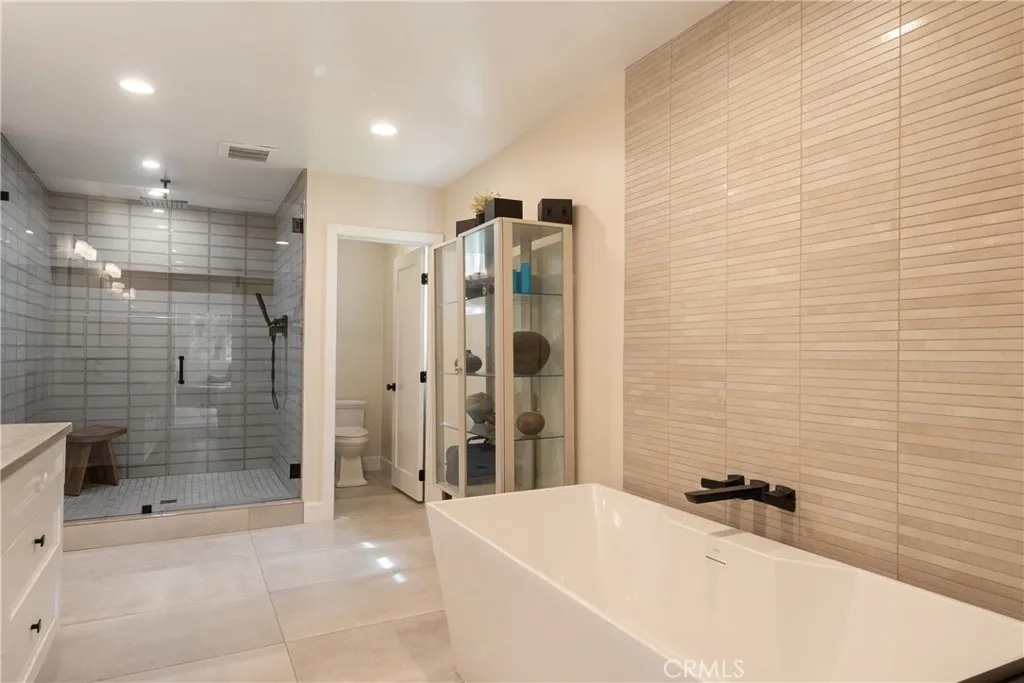 https://cdn.realtyfeed.com/cdn/127/306694720/3c597603a76435479f629098014e2958.webp