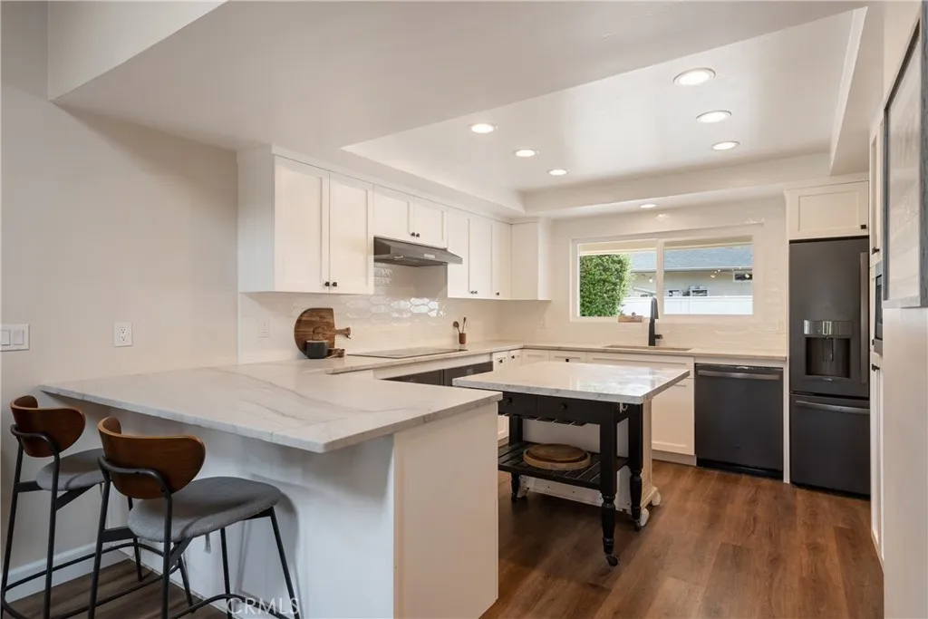 https://cdn.realtyfeed.com/cdn/127/306694720/4c27fce86e296eda2073655c48126765.webp