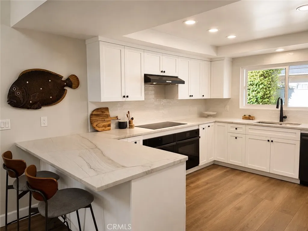 https://cdn.realtyfeed.com/cdn/127/306694720/8be53c3af3a58bf0fced10e116d96ea0.webp
