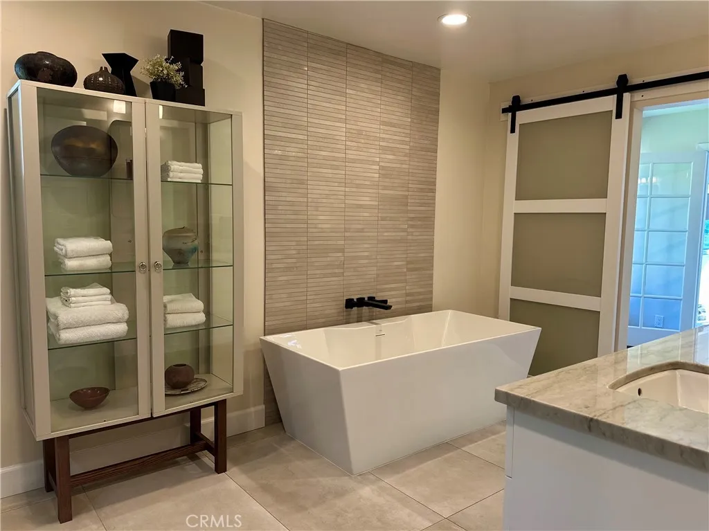 https://cdn.realtyfeed.com/cdn/127/306694720/f2df26aad692de4186372f0805b2f451.webp