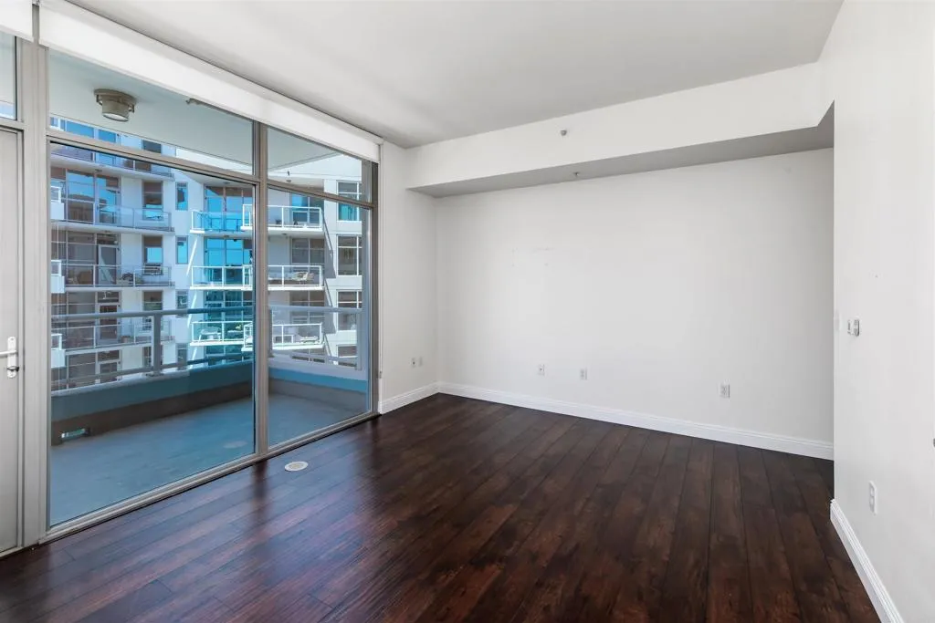 https://cdn.realtyfeed.com/cdn/127/306694730/3a046e2a1af1a0aa0b32af256aae63e7.webp