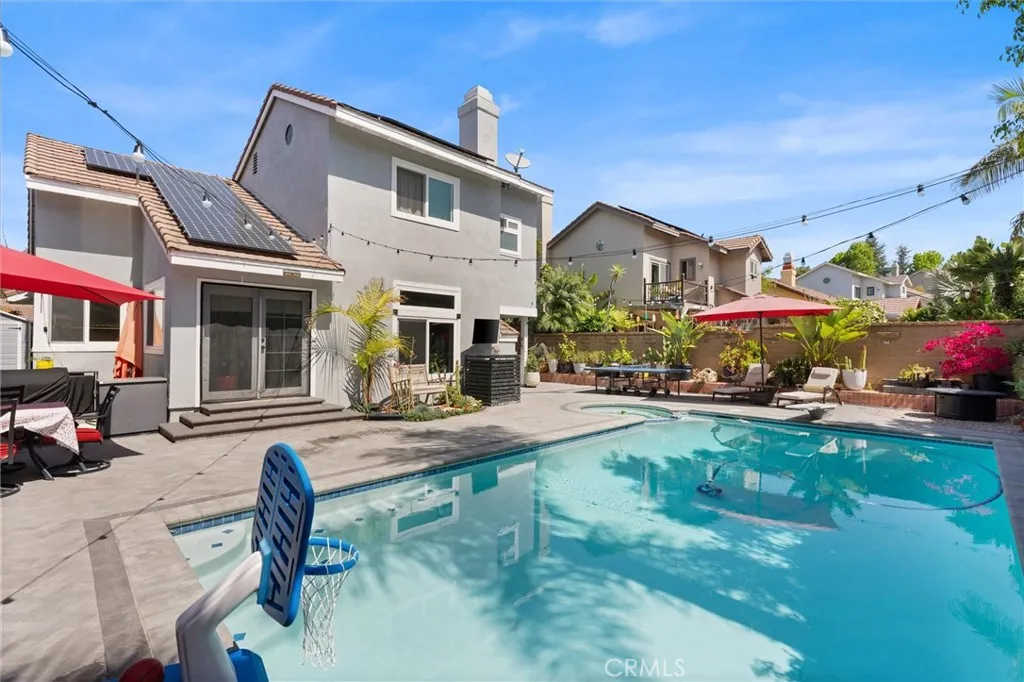 Mission Viejo, CA 92692