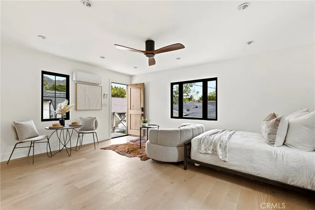 1519 Courtney Avenue, Los Angeles, CA, 90046