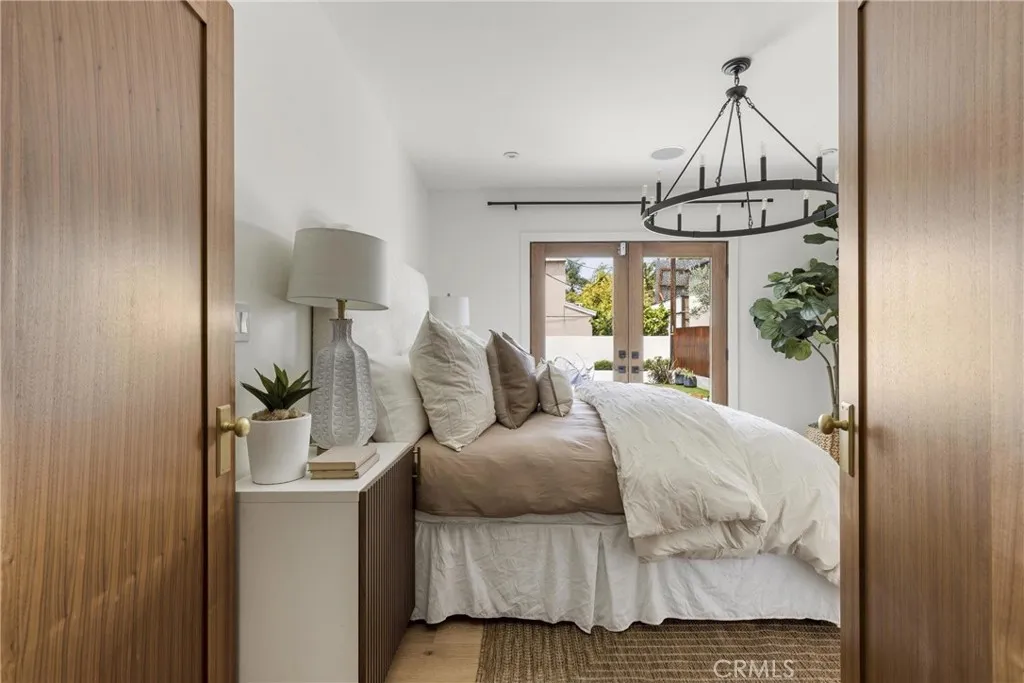 1519 Courtney Avenue, Los Angeles, CA, 90046