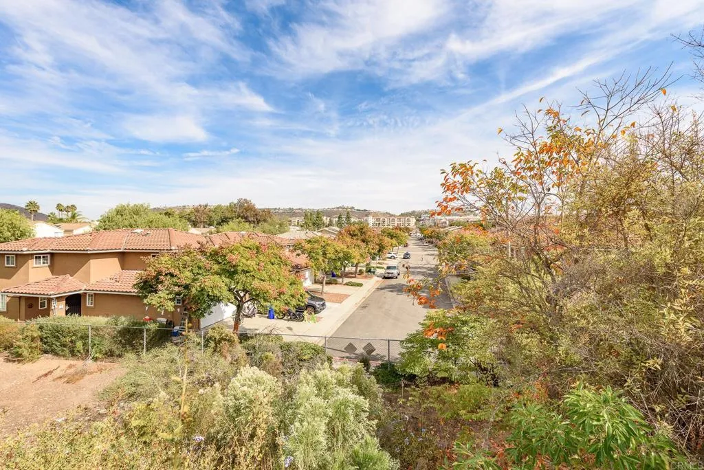 https://cdn.realtyfeed.com/cdn/127/306694787/1366b39bfef683743b19c207d968c471.webp