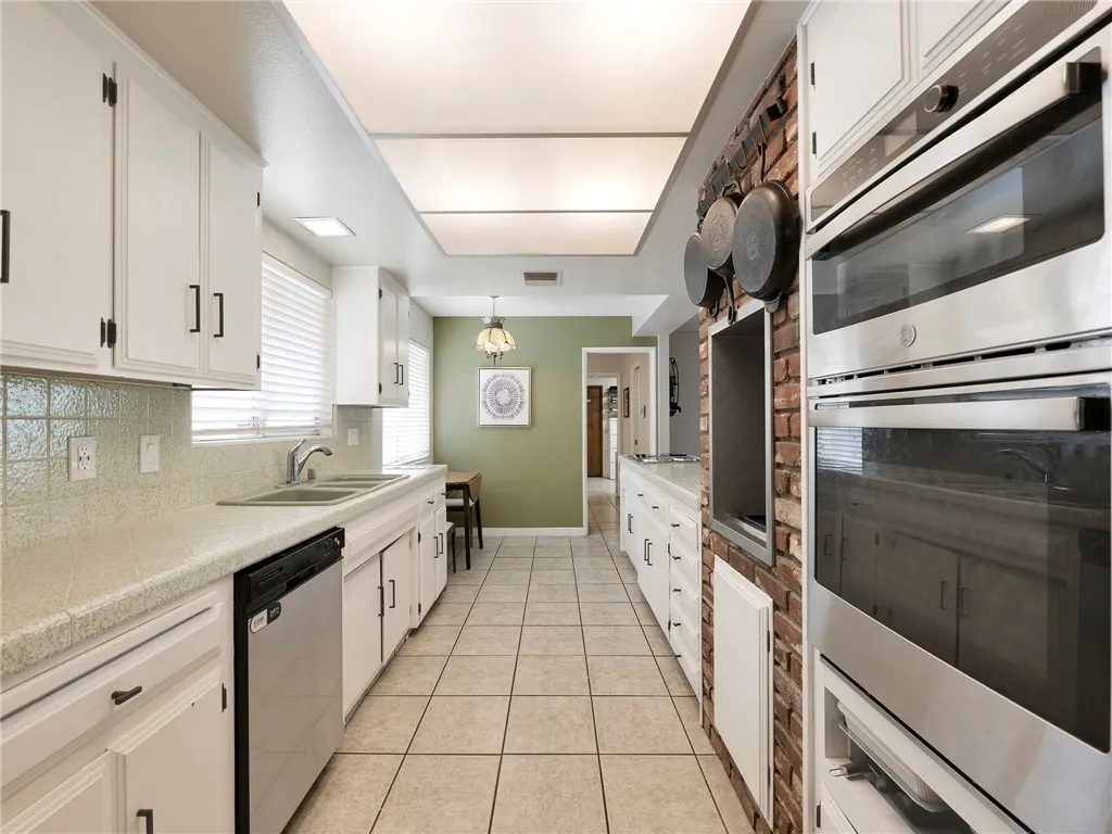 1150 Lancaster, Lancaster, CA, 93535