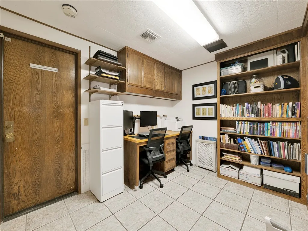 1150 Lancaster, Lancaster, CA, 93535