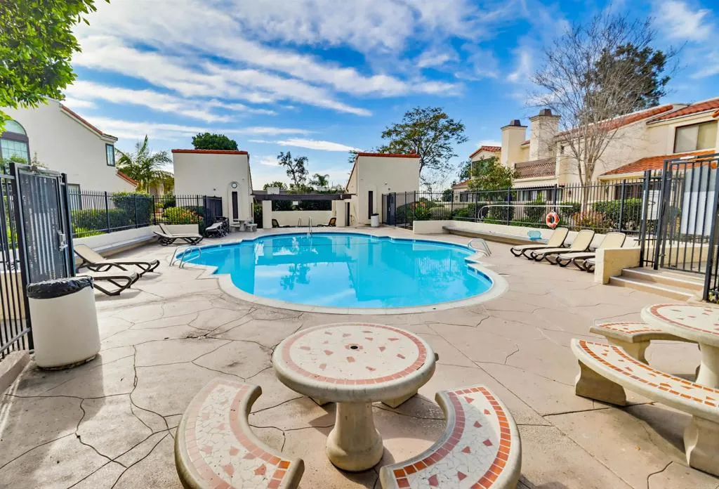 https://cdn.realtyfeed.com/cdn/127/306694979/f7f55a593a066bc30346050b3fb89942.webp