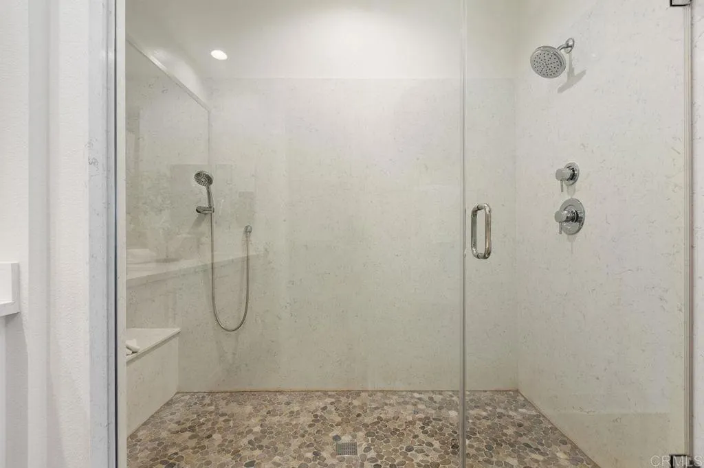 https://cdn.realtyfeed.com/cdn/127/306694994/519414161dac7883badd1879c359a319.webp