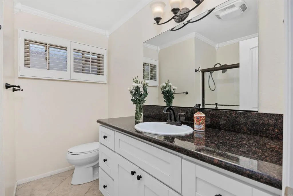 https://cdn.realtyfeed.com/cdn/127/306694997/417ff8f7b195accc545845c9453dc068.webp