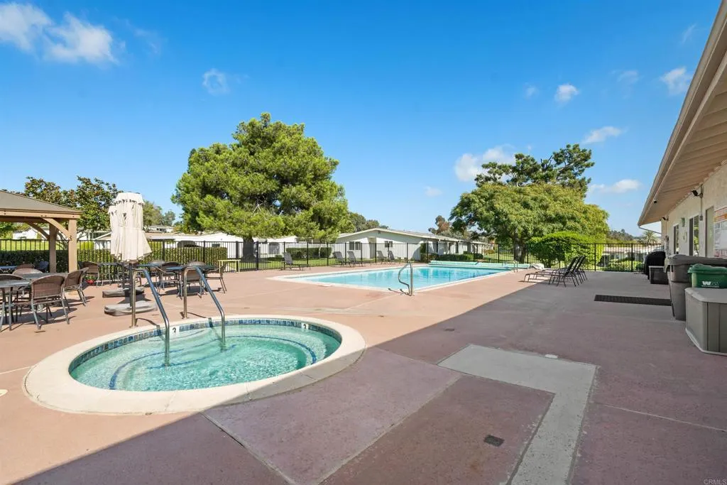 https://cdn.realtyfeed.com/cdn/127/306694997/6a34eed6e9576431888d58cf04ca64ce.webp
