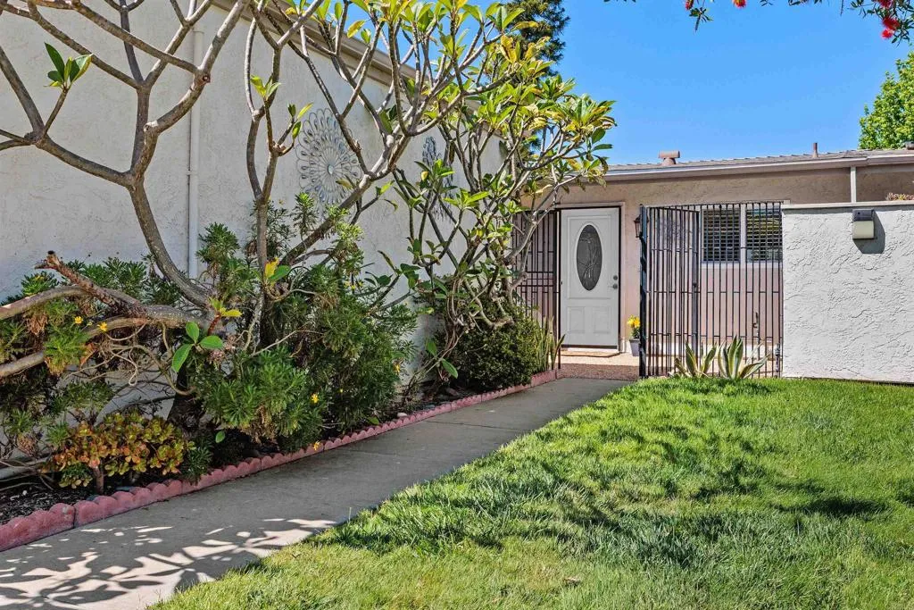 https://cdn.realtyfeed.com/cdn/127/306694997/782097b4ab400661eb0b087f183b6314.webp
