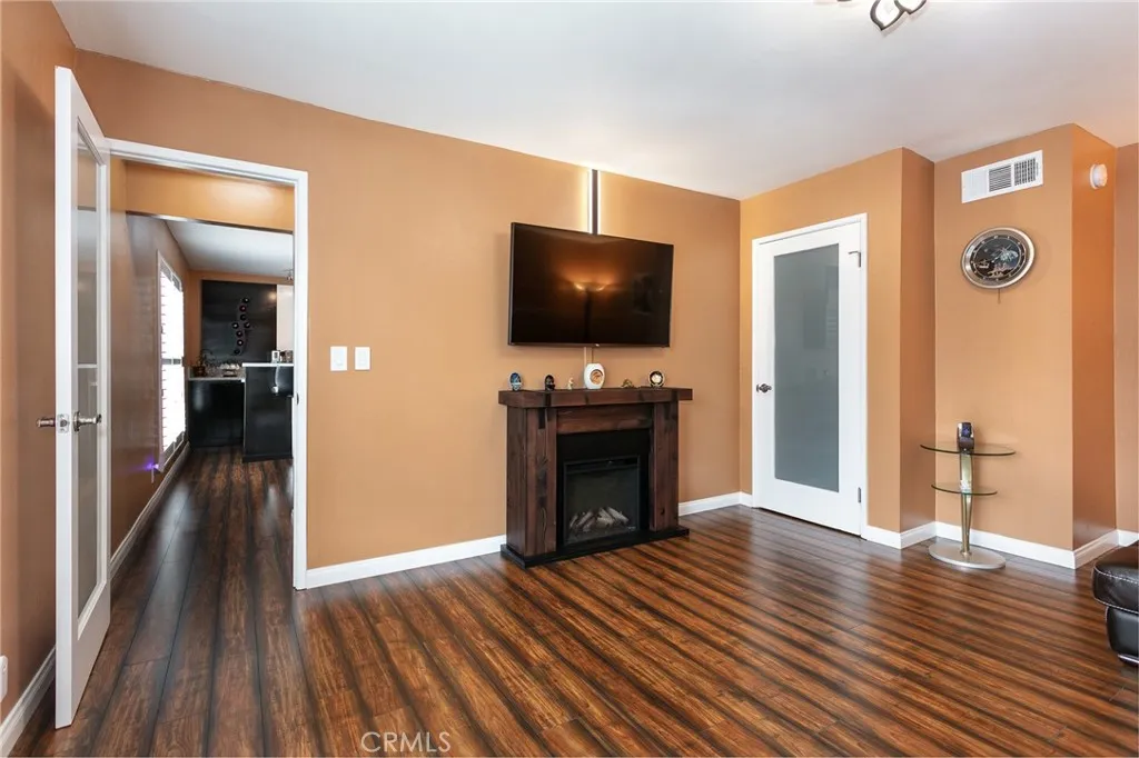20925 Almazan Road, Woodland Hills, CA, 91364
