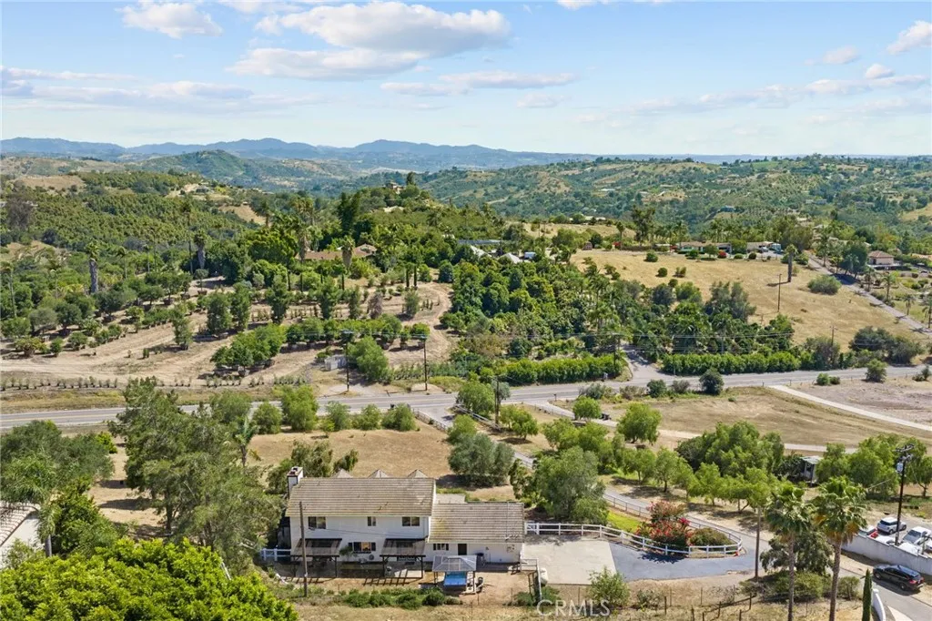 3162 Reche Road, Fallbrook, CA 92028 - Photo 5 of 39, Fallbrook, CA