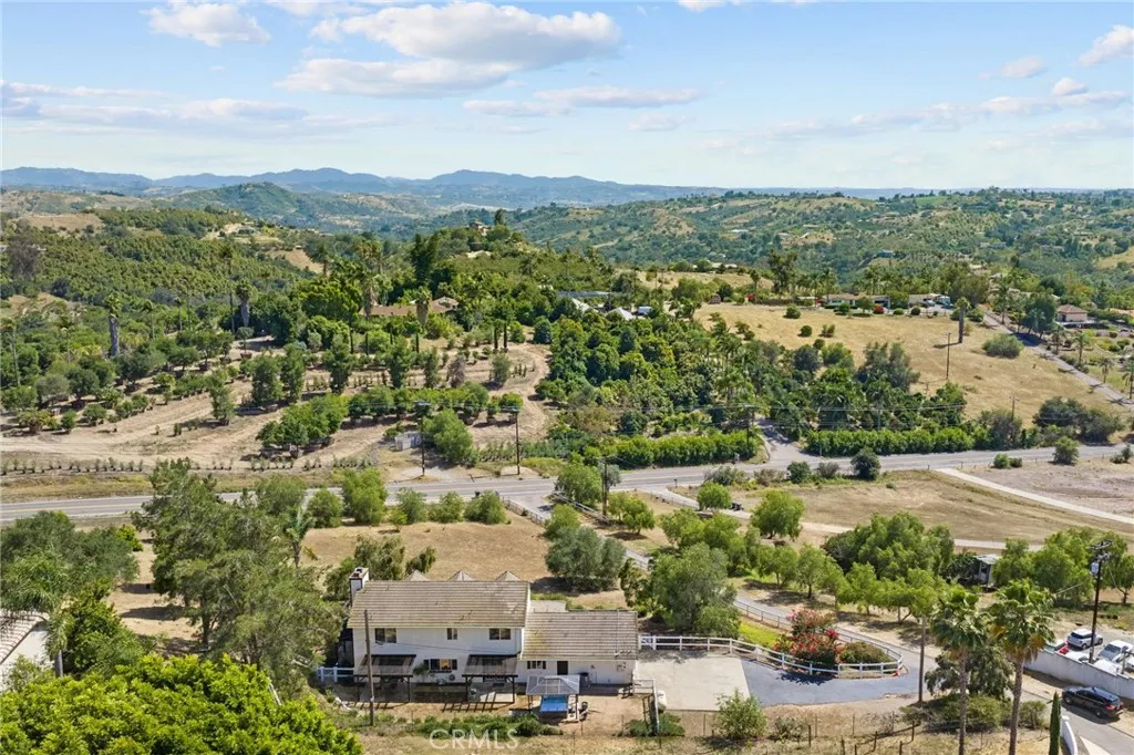 https://cdn.realtyfeed.com/cdn/127/306695038/3f88e5275e5e73c80cf5777ee69d6aa9.webp