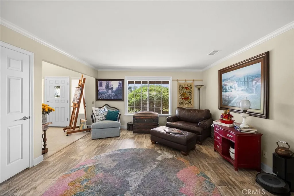 https://cdn.realtyfeed.com/cdn/127/306695038/7765dbd0329c36fea26b9c5bc996a0c7.webp