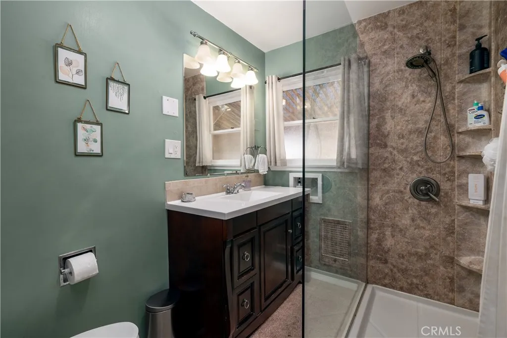 https://cdn.realtyfeed.com/cdn/127/306695048/49176e344b48ebb09063644f08d944dc.webp