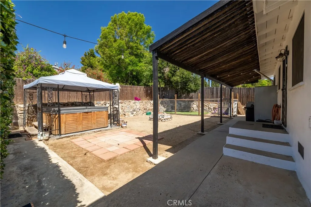 https://cdn.realtyfeed.com/cdn/127/306695048/567da52a135563e61c9c6526cbd25e3e.webp