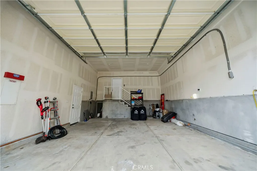 https://cdn.realtyfeed.com/cdn/127/306695050/2419b04938e5047f801e1f2a5e8630f1.webp