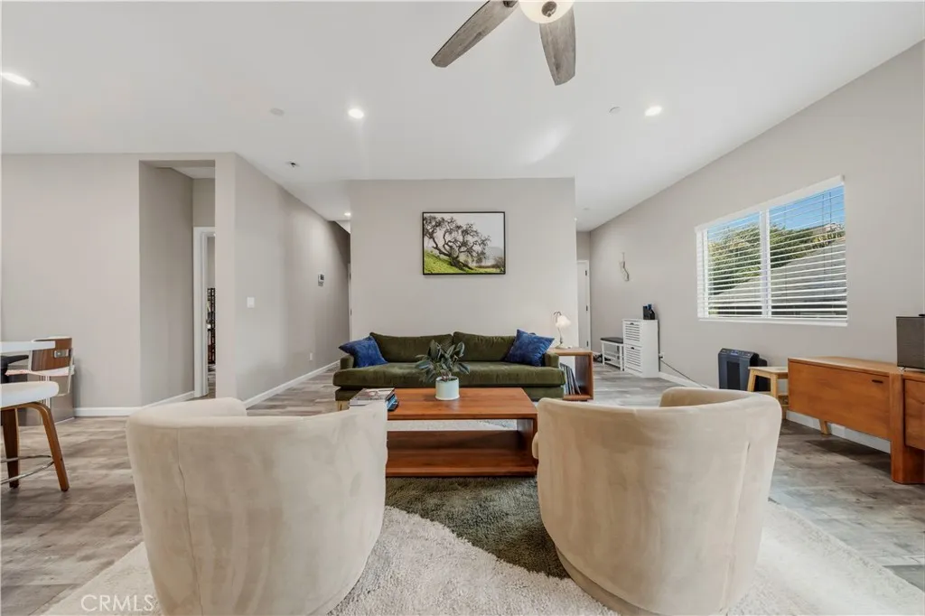 https://cdn.realtyfeed.com/cdn/127/306695050/5025a1de01fa914a591f37afef923c54.webp