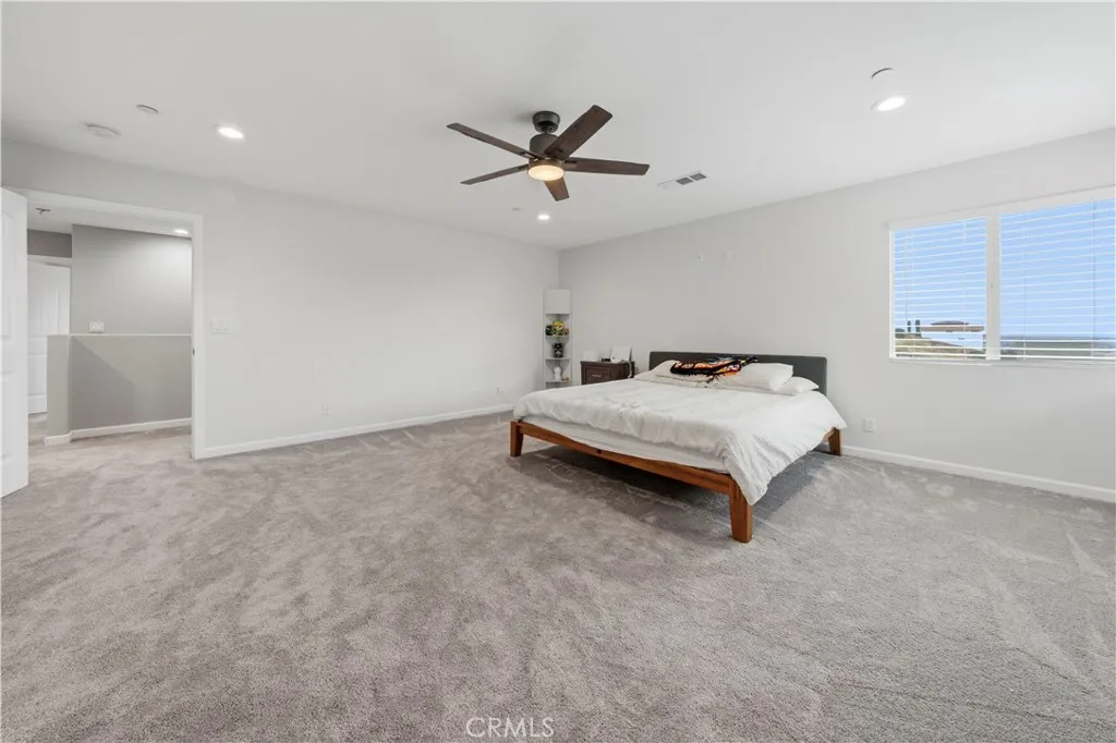 https://cdn.realtyfeed.com/cdn/127/306695050/50979893e680a2c7871ec7b31580d93c.webp