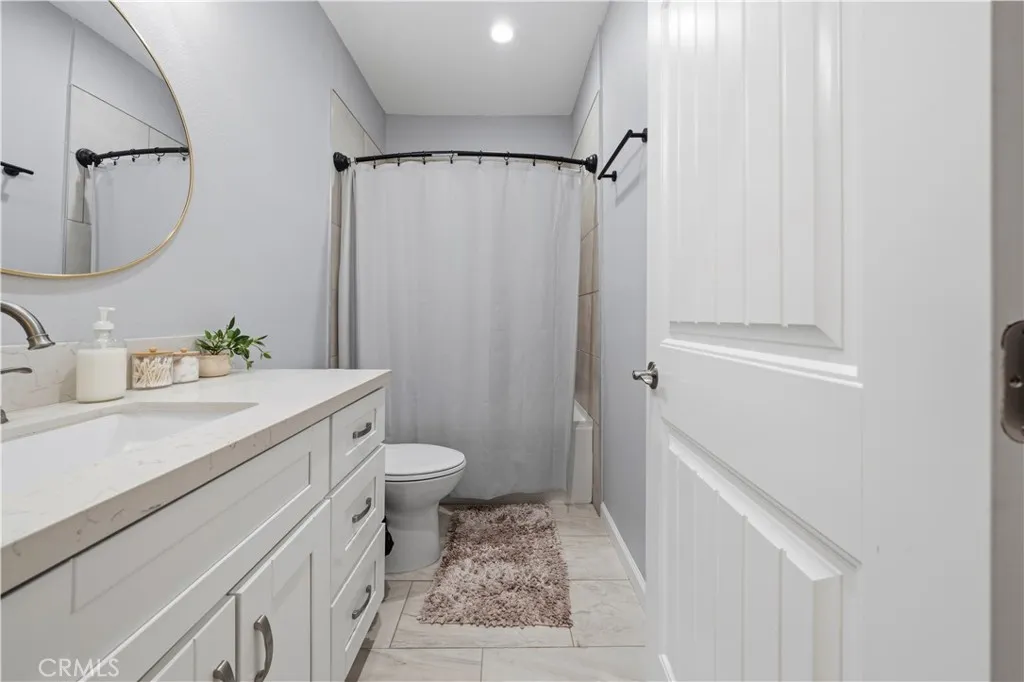 https://cdn.realtyfeed.com/cdn/127/306695050/61c75f77387d30afe8d4213cef8cd35d.webp