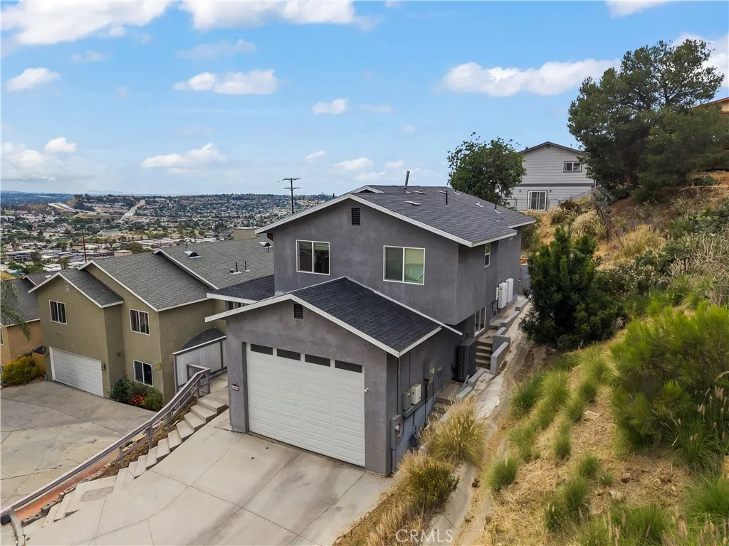 https://cdn.realtyfeed.com/cdn/127/306695050/ffd20c9ac99230f8de86a97f7d2de940.webp