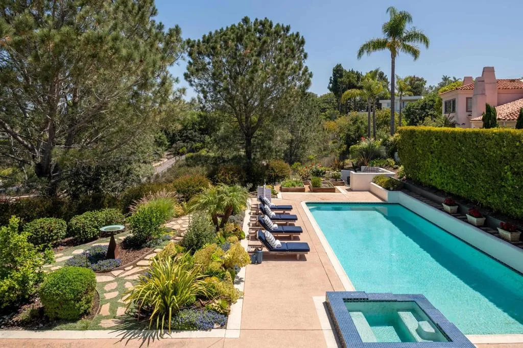 https://cdn.realtyfeed.com/cdn/127/306695055/16955120734a284b0ab0fc7622826212.webp