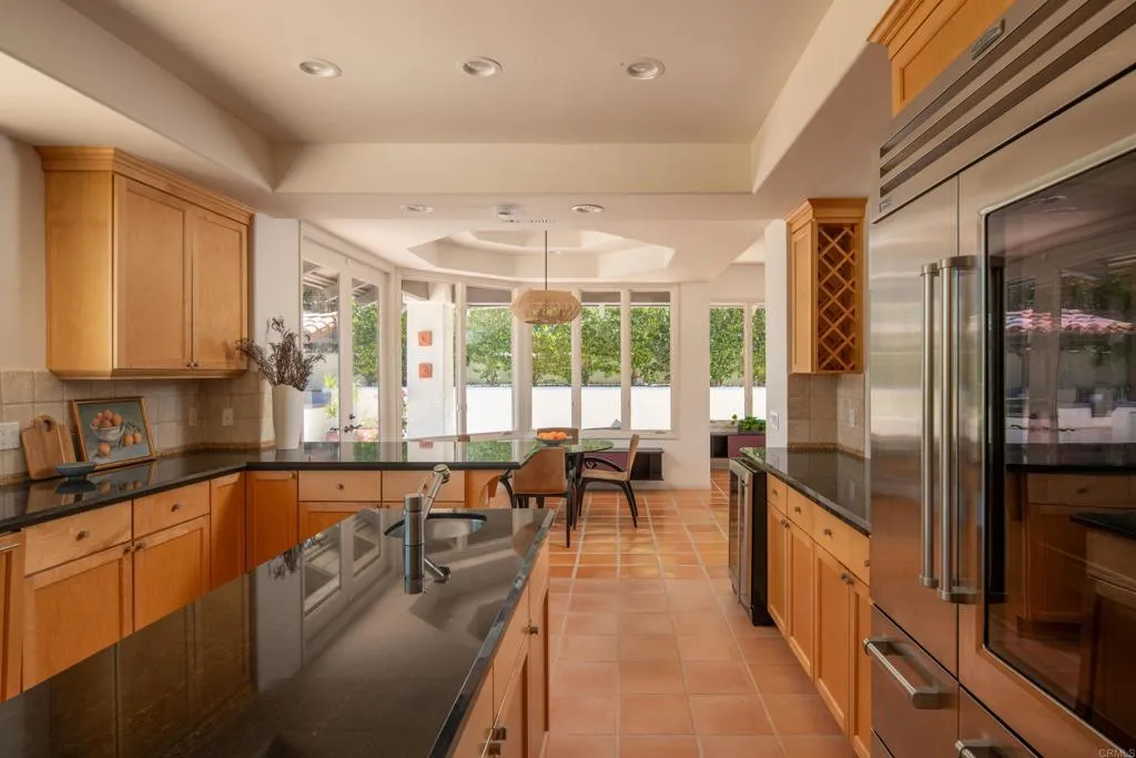 https://cdn.realtyfeed.com/cdn/127/306695055/24641ea8205479bced695b21c5c9d65f.webp