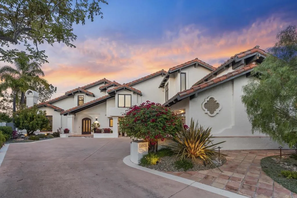 https://cdn.realtyfeed.com/cdn/127/306695055/9217bcf40c348a5e35ce174cefef4fd2.webp