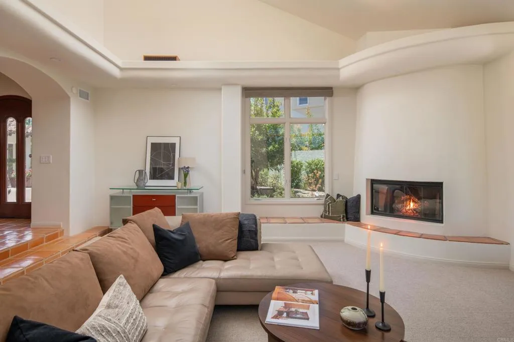 https://cdn.realtyfeed.com/cdn/127/306695055/cf8bb8e27973f1aa7fc8d58c19670182.webp
