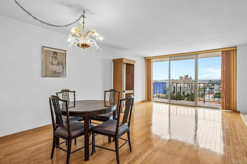 https://cdn.realtyfeed.com/cdn/127/306695083/5b5158467e4ed1c0f8725d58792d109e.webp