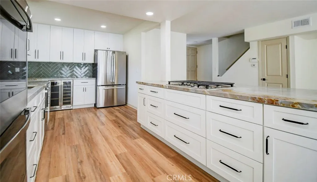 Newport Beach, CA 92663