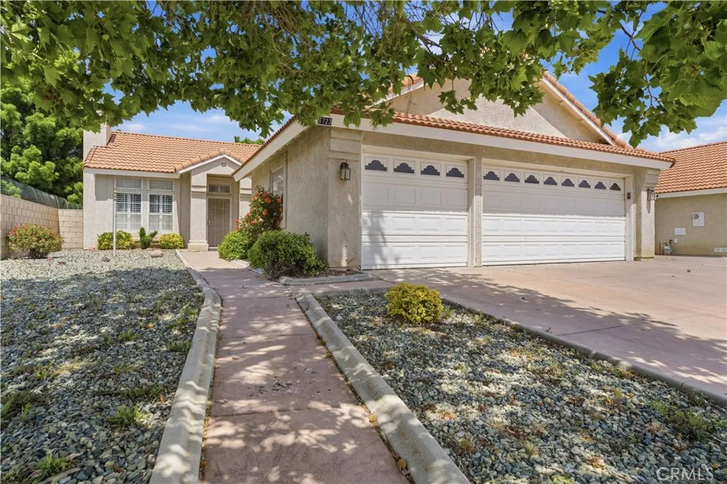 Lancaster, CA 93536