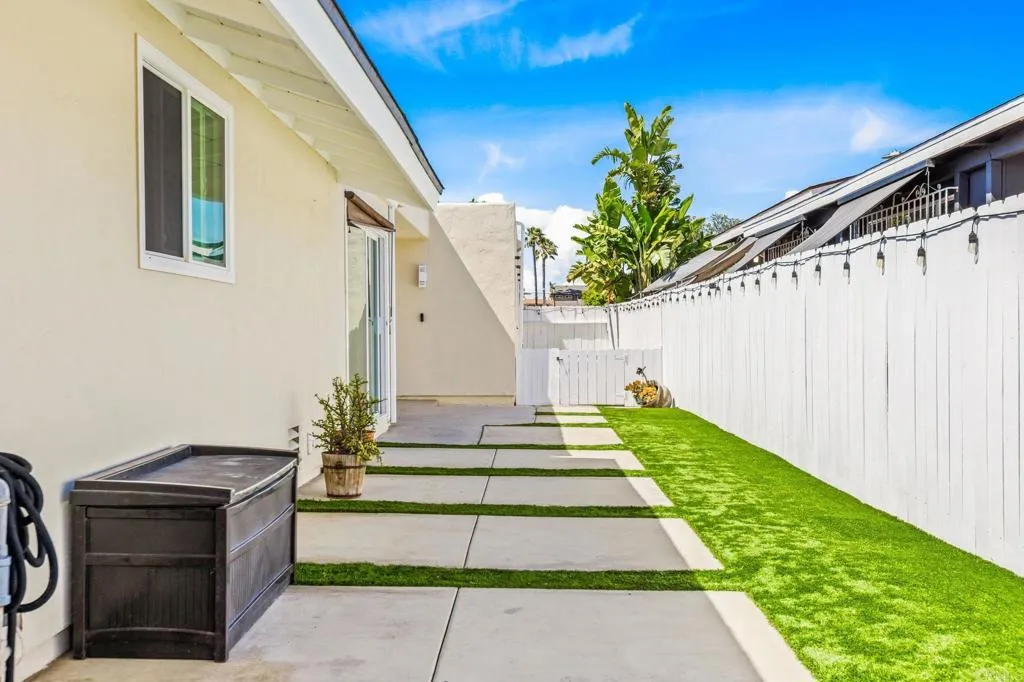 https://cdn.realtyfeed.com/cdn/127/306695124/93e4a6fcd374805edadd18a798197102.webp
