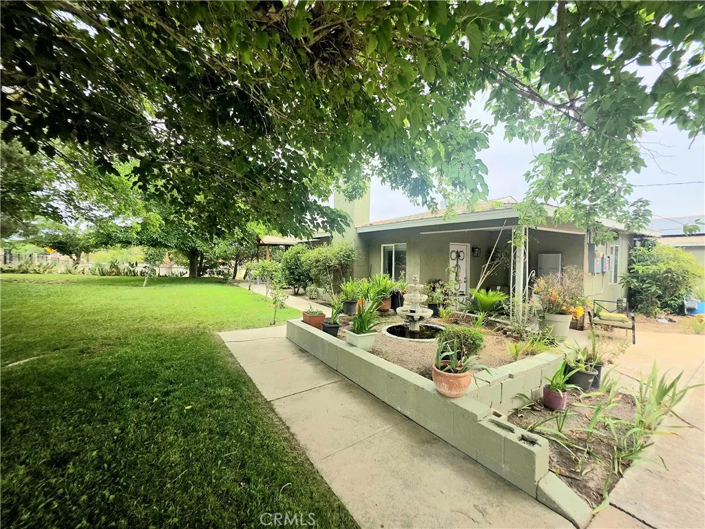 16486 Hughes Road, Victorville, CA 92395 - Main photo, Victorville, CA