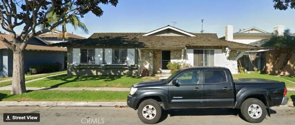 Huntington Beach, CA 92647