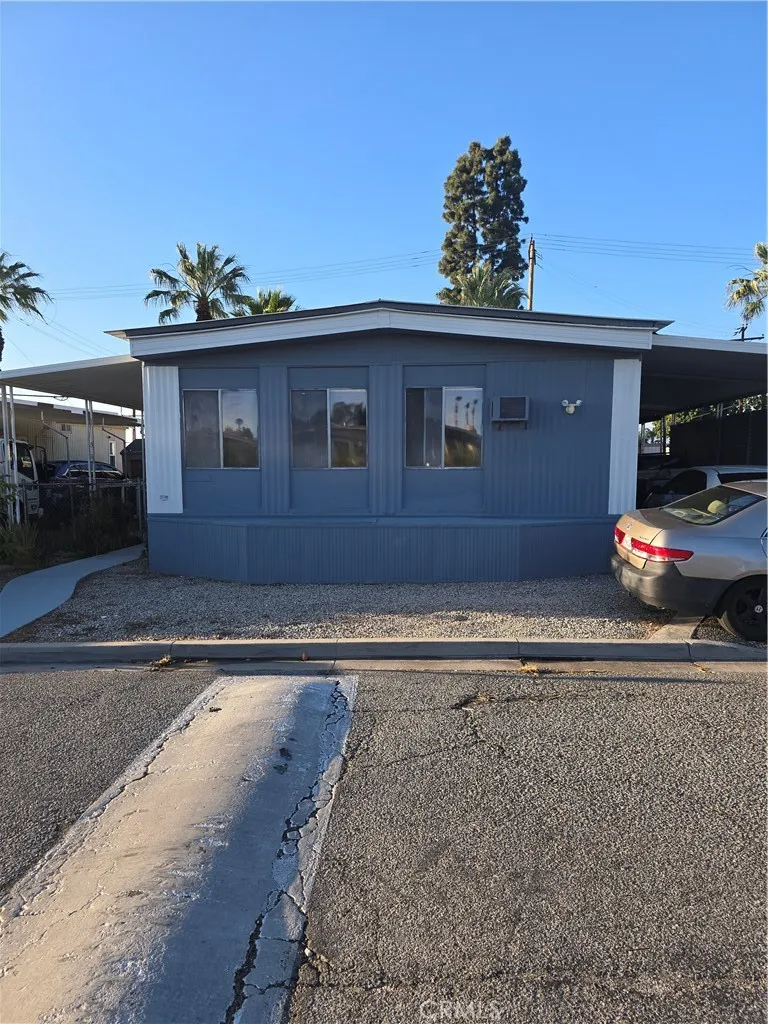 324 Long Street, Hemet, CA, 92543