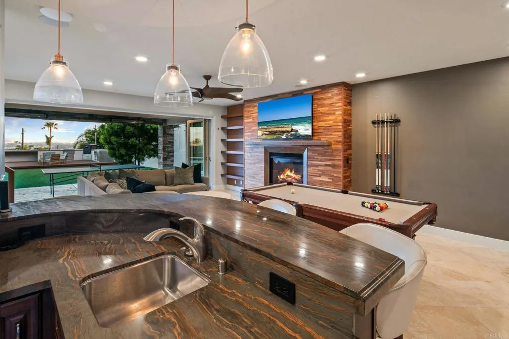 https://cdn.realtyfeed.com/cdn/127/306695221/9111f98e2f5722e276c9ba68292b5bee.webp