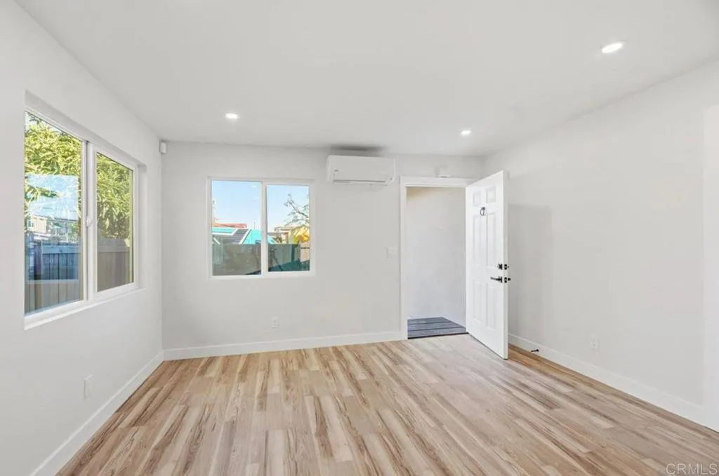 4542 Polk Avenue, San Diego, CA, 92105