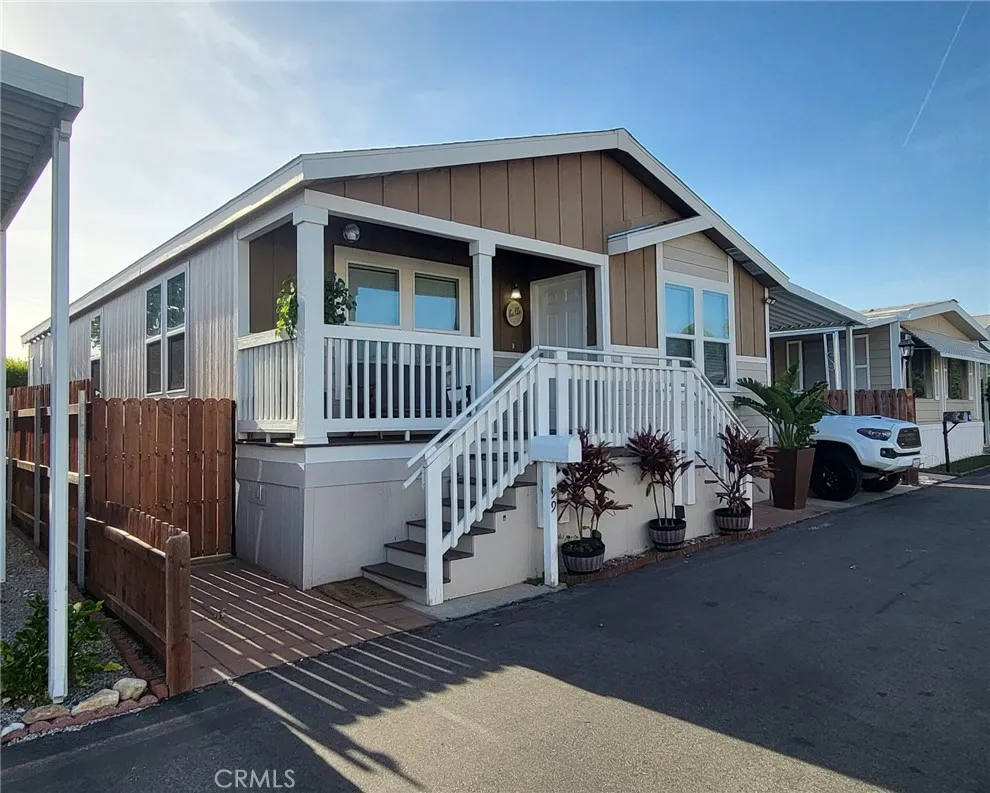 Chatsworth, CA 91311